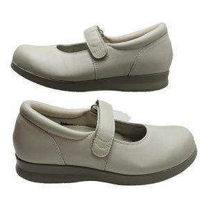 Drew Bloom II Beige Bone Calf Mary Jane Women's Diabetic  Shoes Sz 7 N